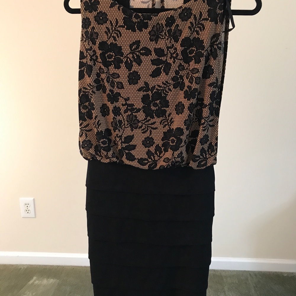 Valerie Bertinelli dress, size 4.